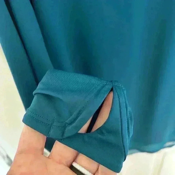 Athleta cadence top teal blue long sleeve workout pullover size small. - Picture 7 of 11